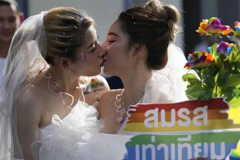 Thailand Leads Southeast Asia Parliament Approves Landmark Same Sex Marriage Bill Just 3209